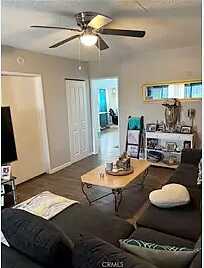 Washington / Venic, Los Angeles, CA 90006