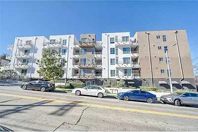West Adams Blvd. And Buckingham Rd, Los Angeles, CA 90006