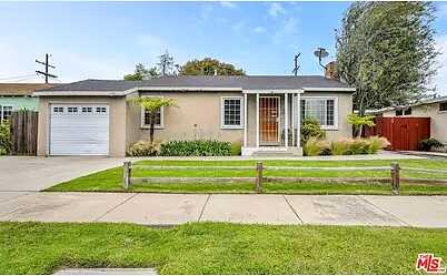 West Adams Blvd. And Buckingham Rd, Los Angeles, CA 90008