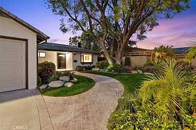 Whitsett/Oxnard/Emelita/Burban, Los Angeles, CA 90037