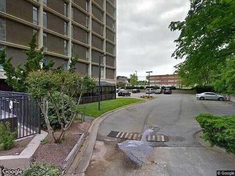 Elm, GREENSBORO, NC 27401