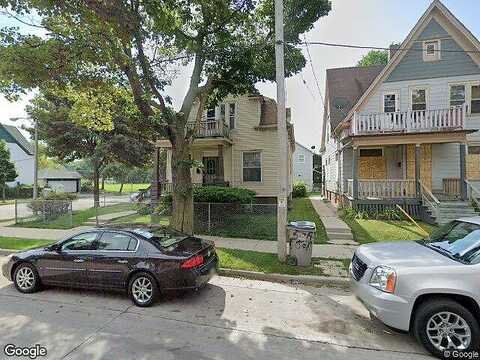 Chambers, MILWAUKEE, WI 53212