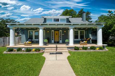 Colonial, LITTLE ROCK, AR 72205