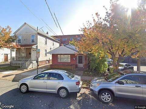 Senior, NEW BRUNSWICK, NJ 08901