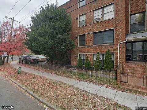 7Th, WASHINGTON, DC 20017