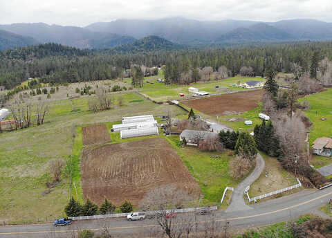 Pine Grove, ROGUE RIVER, OR 97537