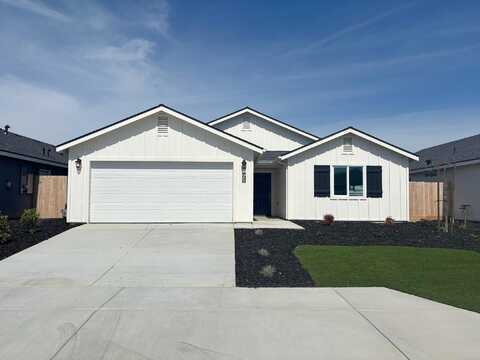 Elm Street, Visalia, CA 93291