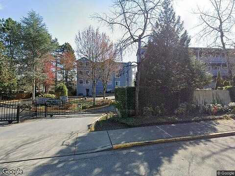 Ne 175Th Street #M-202, Kenmore, WA 98028