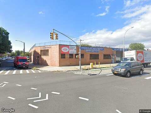 Broadway #L2, Flushing, NY 11377