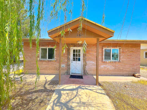 Rachel Dr, El Paso, TX 79927