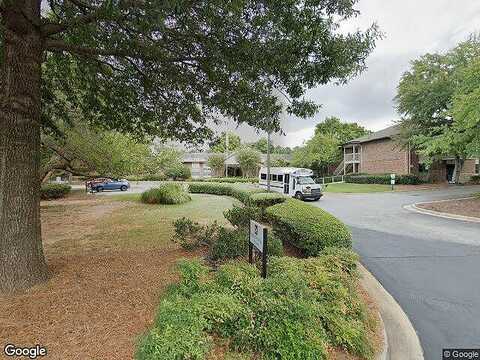 Mount Vernon Hwy Ne Apt C229, Sandy Springs, GA 30328