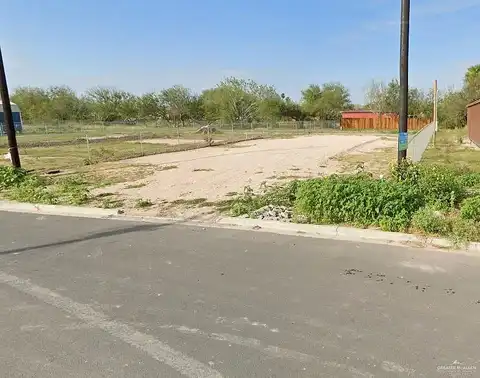 La Cima Dr, Edinburg, TX 78542
