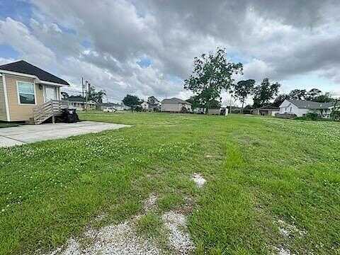 Lot 12 6Th St, Chalmette, LA 70043