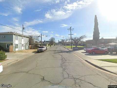 St #21-26, Los Banos, CA 93635