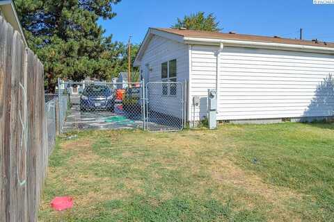 Clark, PASCO, WA 99301
