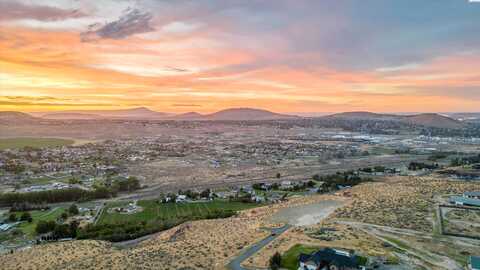 E 245Th Pr Se, Kennewick, WA 99338