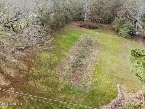 Wooden St, Wesson, MS 39191