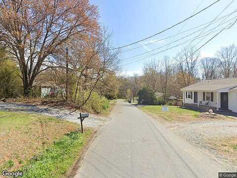Knott St, Winston Salem, NC 27105