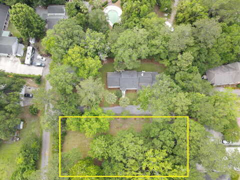 Knights Ln, Summerville, SC 29483