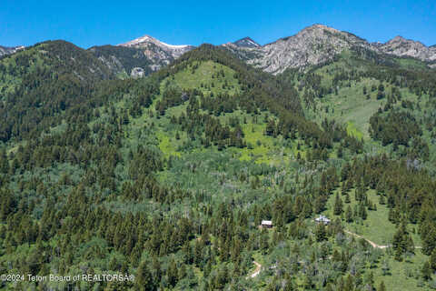 N Fish Creek Road, Wilson, WY 83001
