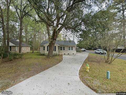 64Th, SAVANNAH, GA 31405