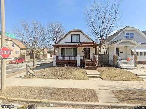 7Th, MILWAUKEE, WI 53215
