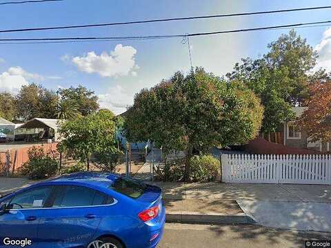 West, VISALIA, CA 93291