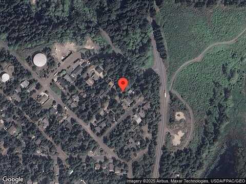 18Th St, Manzanita, OR 97130