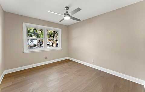 Lee, MILTON, FL 32570
