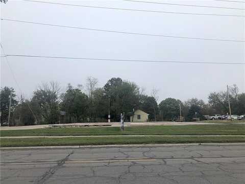 S Maguire St, Warrensburg, MO 64093