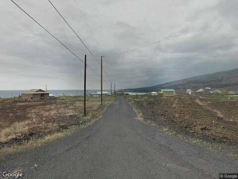 Eha Pl, Captain Cook, HI 96704