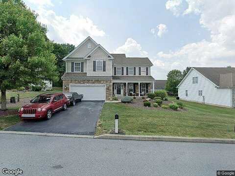 Hennaberry, EASTON, PA 18040