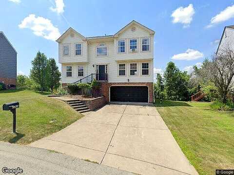 Lucia, CANONSBURG, PA 15317
