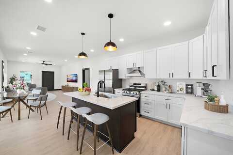 Delmar, HOUSTON, TX 77011