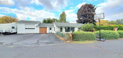 Crest, PRINEVILLE, OR 97754