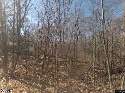 Ramey Hodge Dr, Martinsville, VA 24112