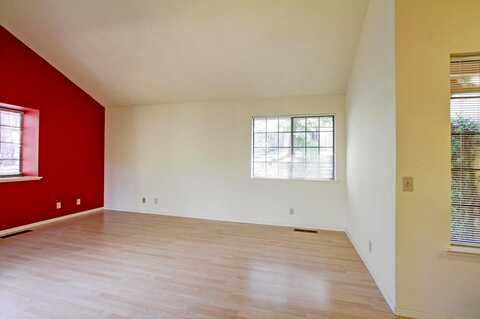 Leiter, GRASS VALLEY, CA 95949