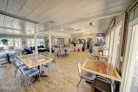 Leslie, PANAMA CITY BEACH, FL 32407