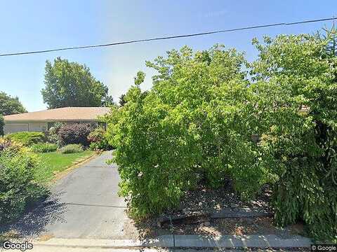 Summitview, YAKIMA, WA 98908