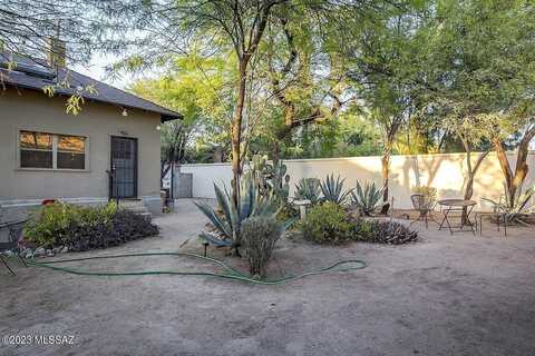 Kennedy, TUCSON, AZ 85701