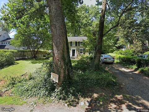 Winston, CHARLOTTESVILLE, VA 22903