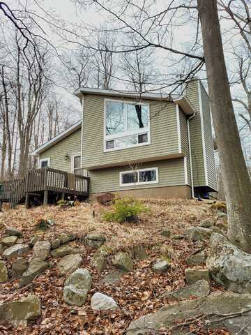 Deerwood, TOBYHANNA, PA 18466