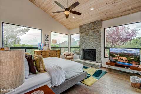 Manzanita, SEDONA, AZ 86336