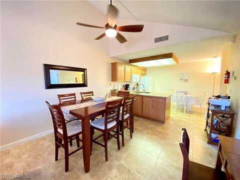 Foxlake, NORTH FORT MYERS, FL 33917