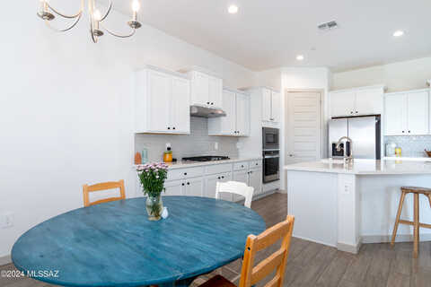Beacon Hill, MARANA, AZ 85658