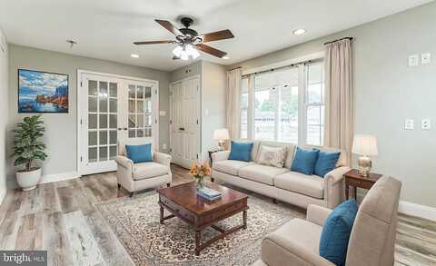 Winding, MORRISVILLE, PA 19067