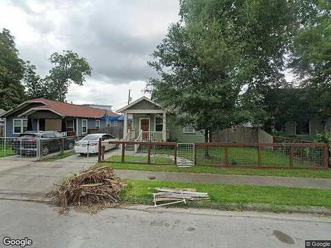Walton, HOUSTON, TX 77009