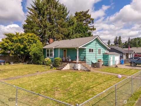 Ash, KELSO, WA 98626