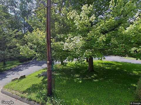 Devils Hole, CRESCO, PA 18326