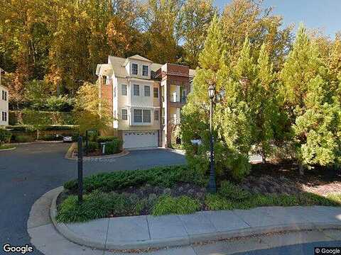 Foothill, CHARLOTTESVILLE, VA 22903
